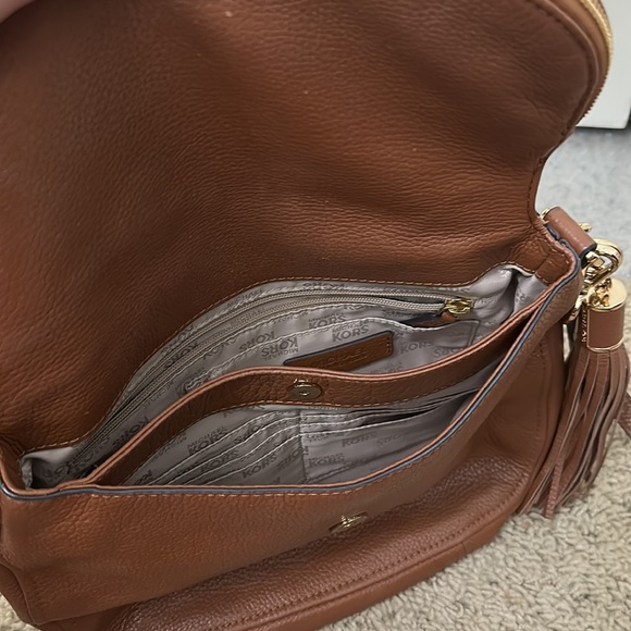 Michael Kors tan leather fold over crossbody - Picture 7 of 15